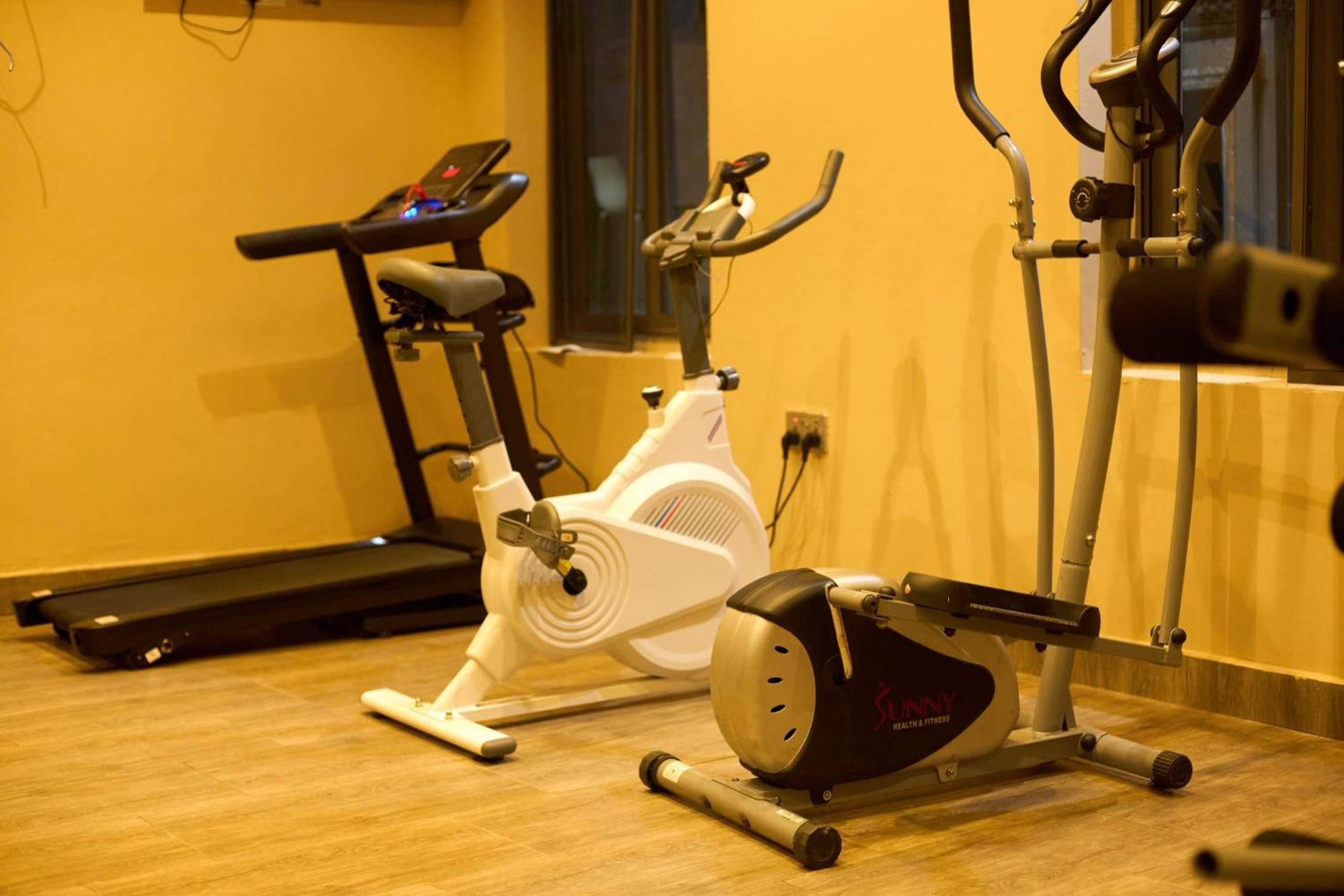 Aiden Homes And Apartments Hotel Koforidua Ngoại thất bức ảnh