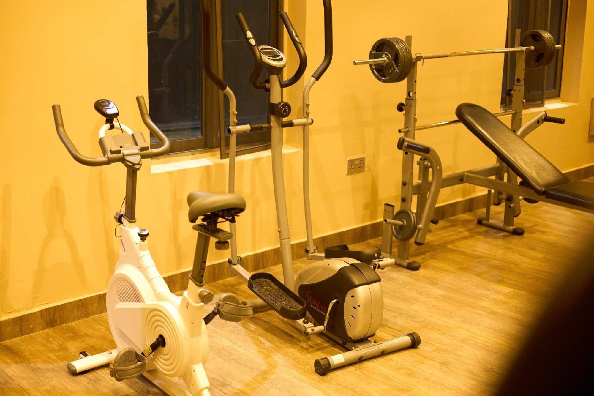 Aiden Homes And Apartments Hotel Koforidua Ngoại thất bức ảnh