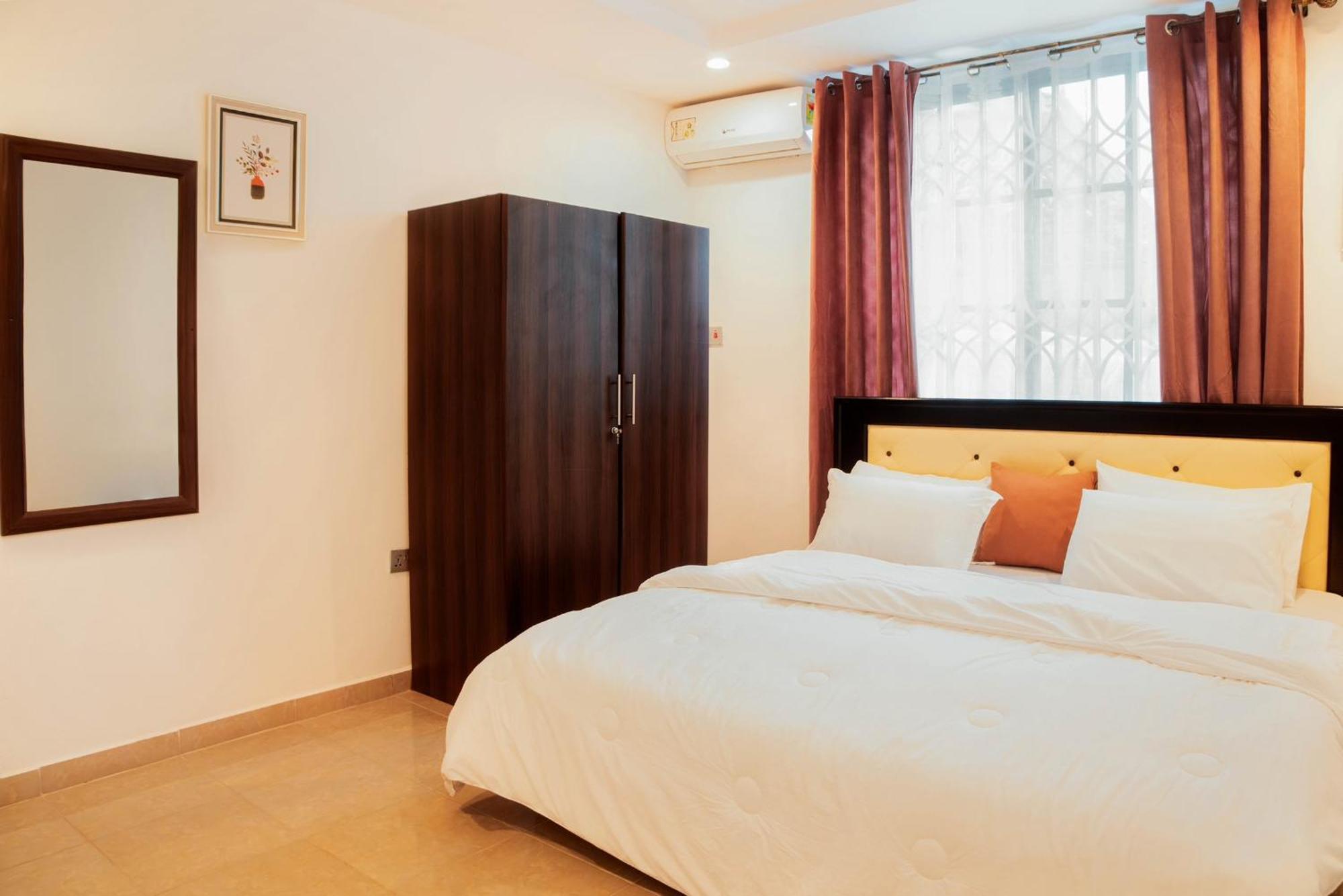 Aiden Homes And Apartments Hotel Koforidua Ngoại thất bức ảnh