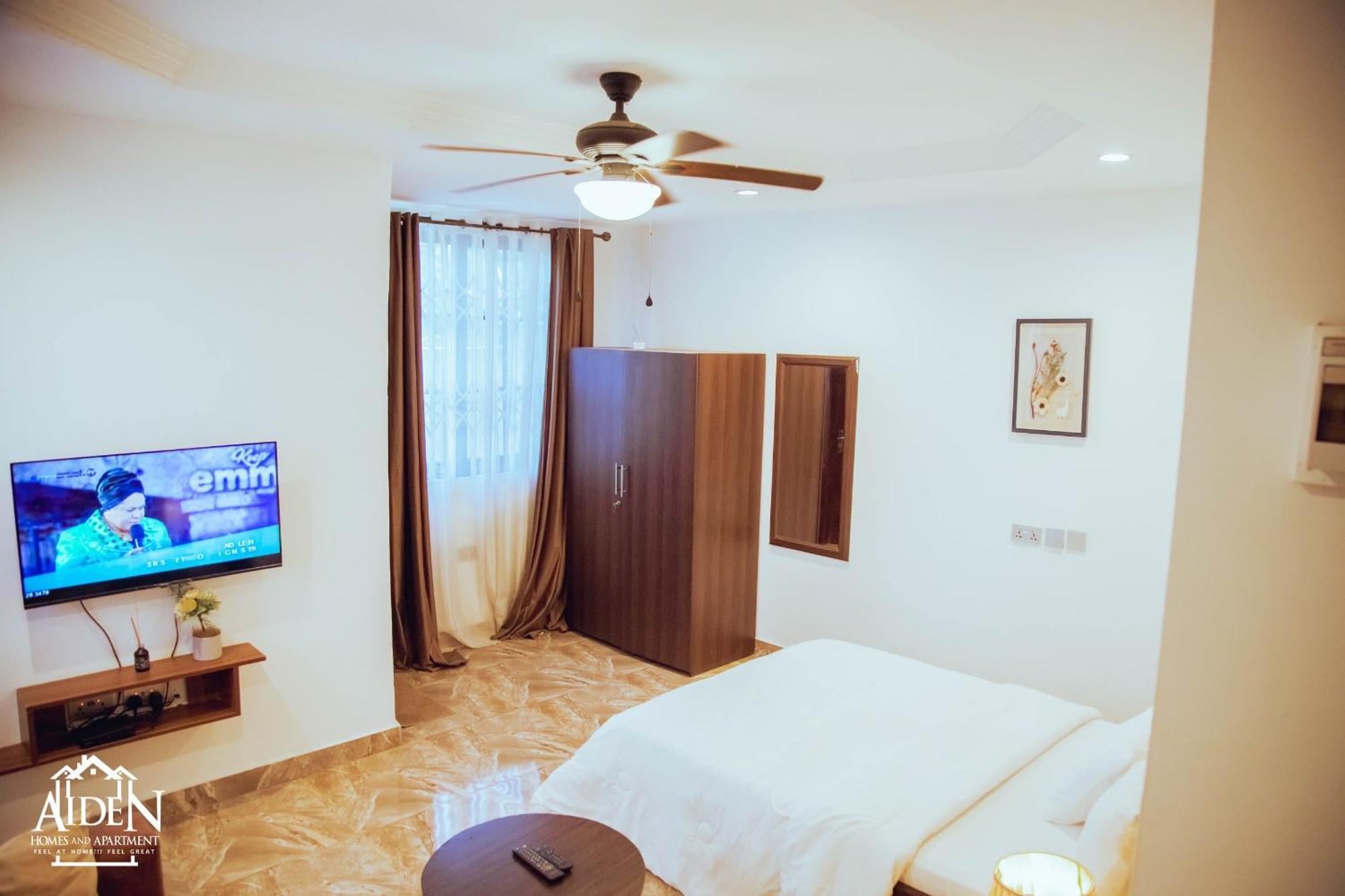 Aiden Homes And Apartments Hotel Koforidua Ngoại thất bức ảnh